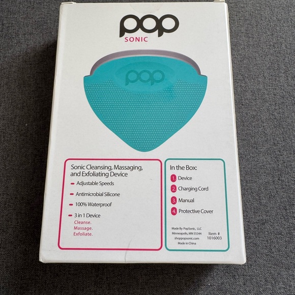 NEW Pop Sonic Strawberry 3 in 1 Skin Exfoliating Cleanser in Turquoise - Picture 2 of 3